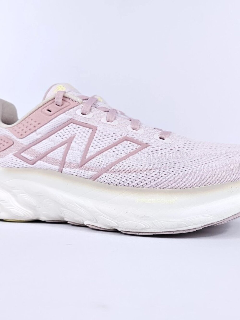 New Balance 1080 v13 Womens 9.5 Max Cushion Neutral Road Running Shoes Pink